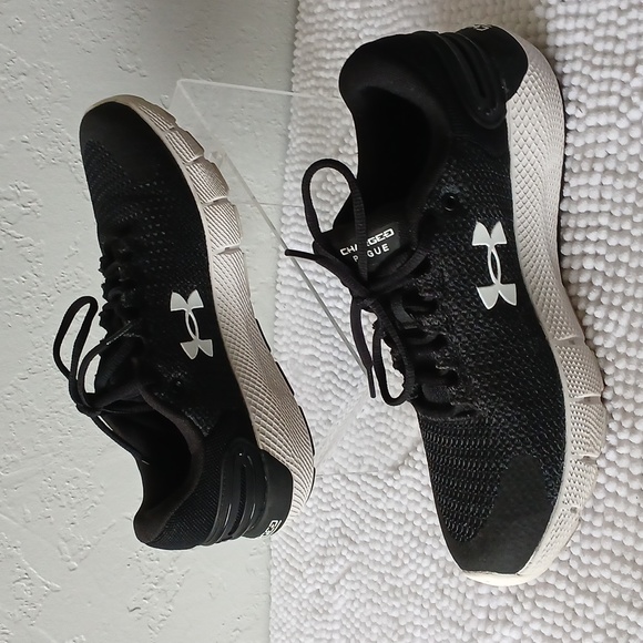 Under Armour Charged Rogue 2.5 Athletic Sneakers - Picture 4 of 13